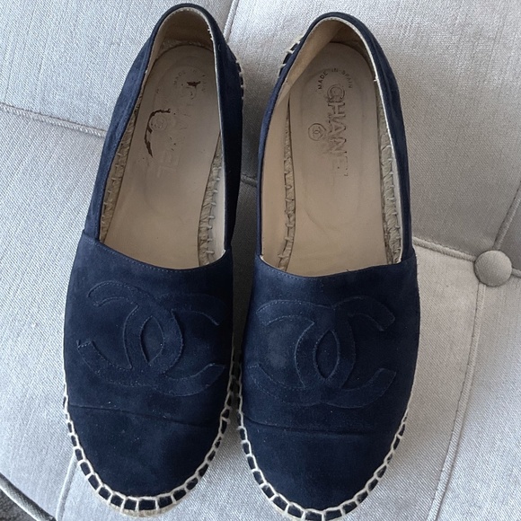 Chanel Size 39 Navy Blue Suede Espadrilles Great condition - Picture 1 of 6